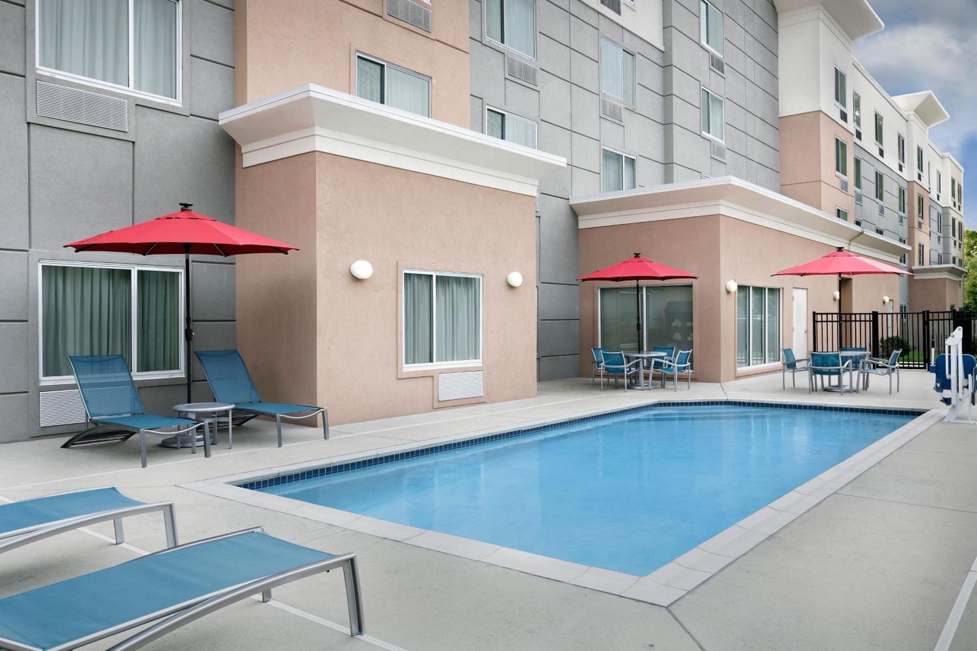 Towneplace Suites By Marriott Goldsboro Eksteriør bilde
